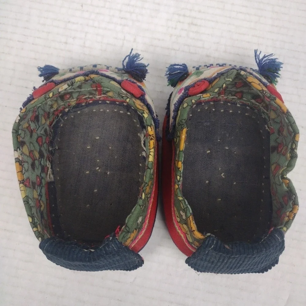 Rare 19th Century Chinese Childs Hand Embroidered Shoes Floral Animal Eyes